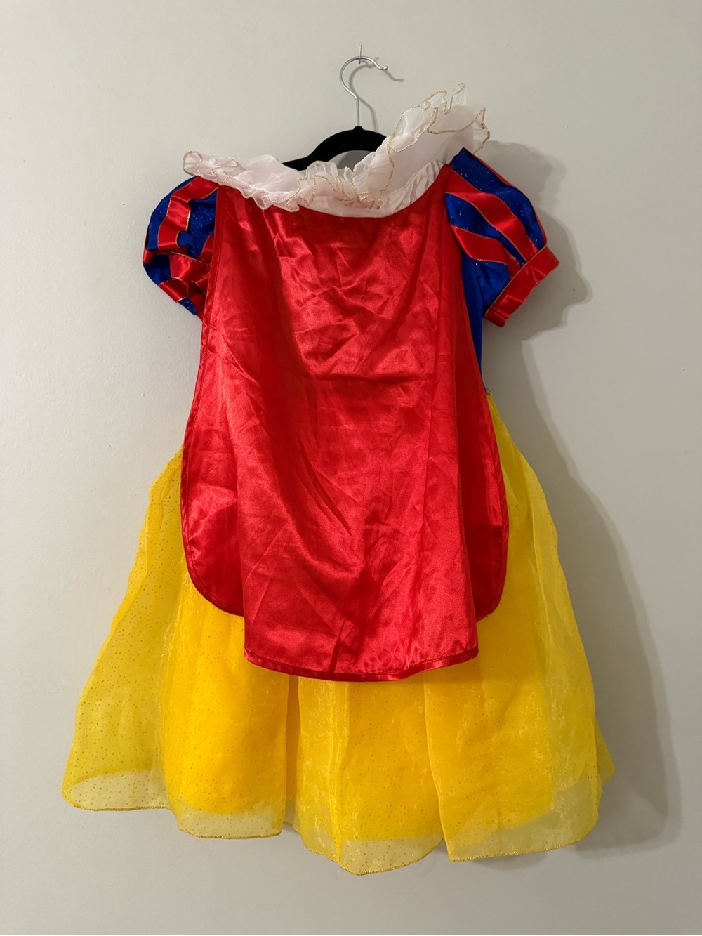 Disney Store Snow White Deluxe Princess Dress Girls Size 4 - Picture 2 of 6
